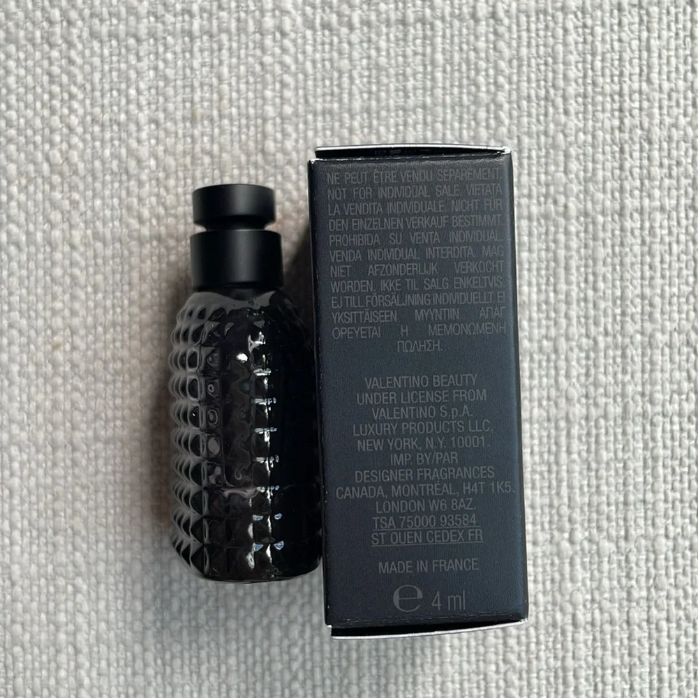 VALENTINO UOMO Born in Roma miniature fragrance